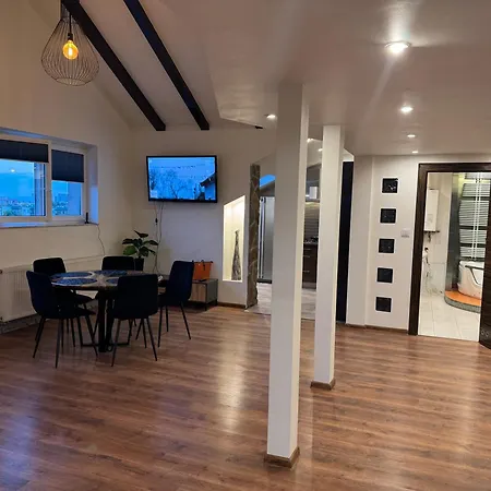 Carpatia Loft *